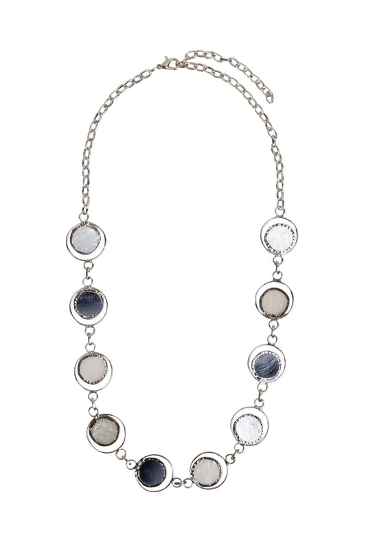 Necklace linked circles capiz 22L gray/cream