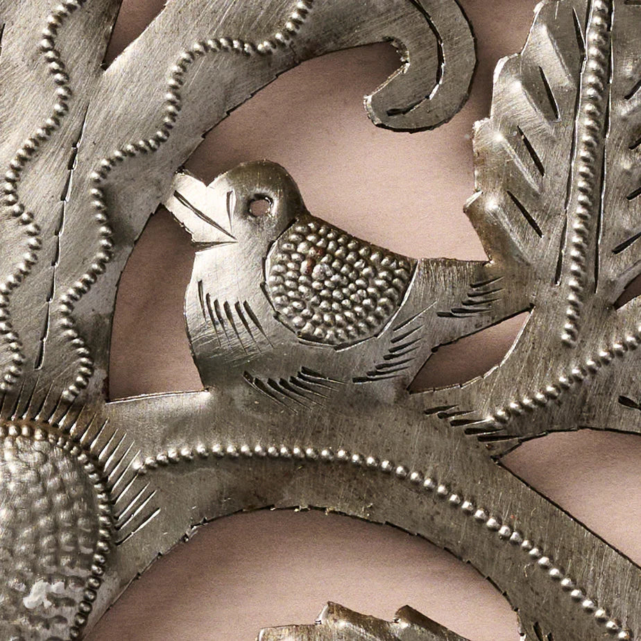 Zwazo Tree Metal Wall Hanging