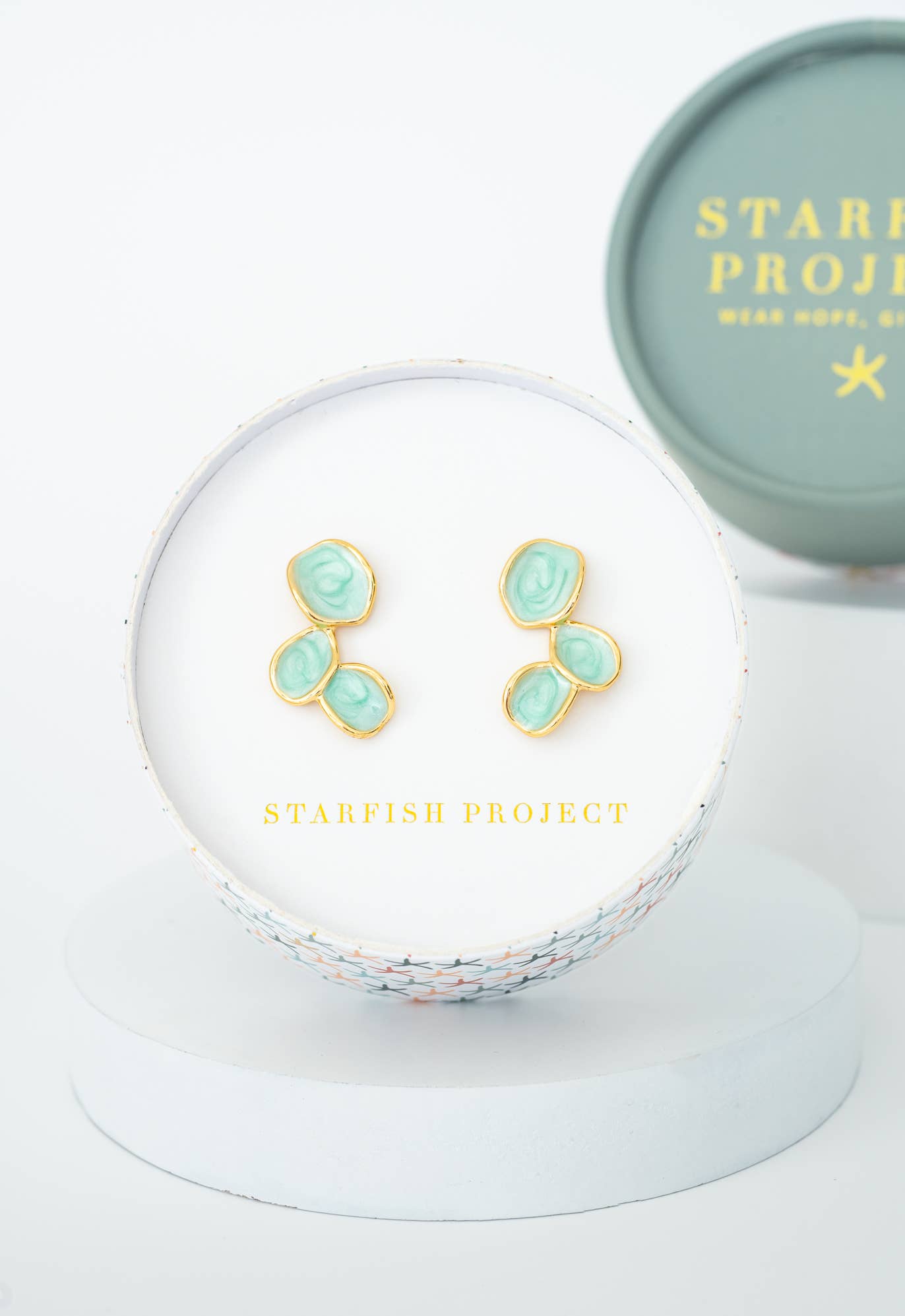 "Hope Echo" Earrings in Mint