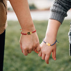 Bracelet affirmation LOVED M/2 br/nylon adj red
