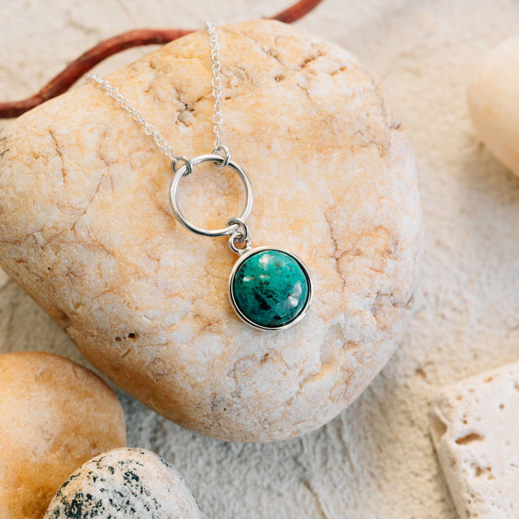 Necklace crcls pend chrysocolla/strlg 23L grn/silv