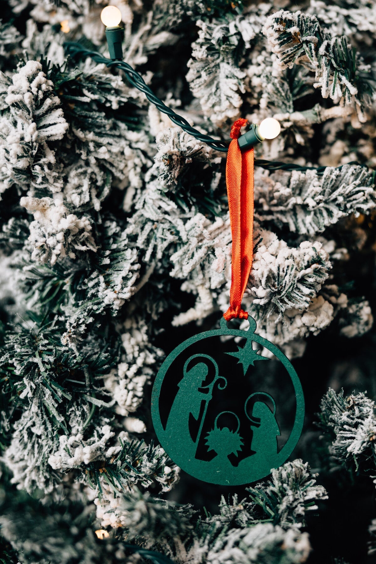 Ornament nativity M/3 MDF 3.5D green/red