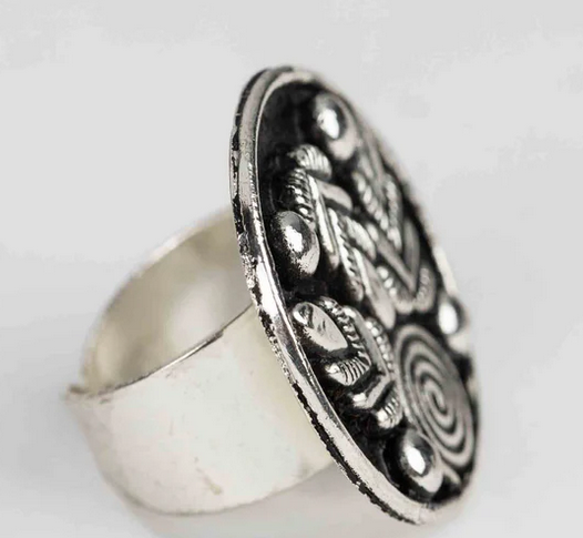 Sarita Ring