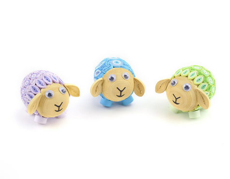 Quilled Figurine, Pastel Lamb