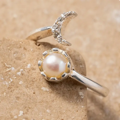 "Vidula" Sun & Moon Ring