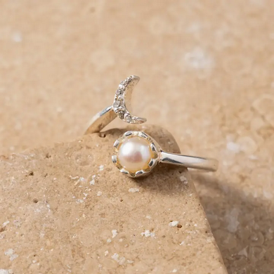 "Vidula" Sun & Moon Ring