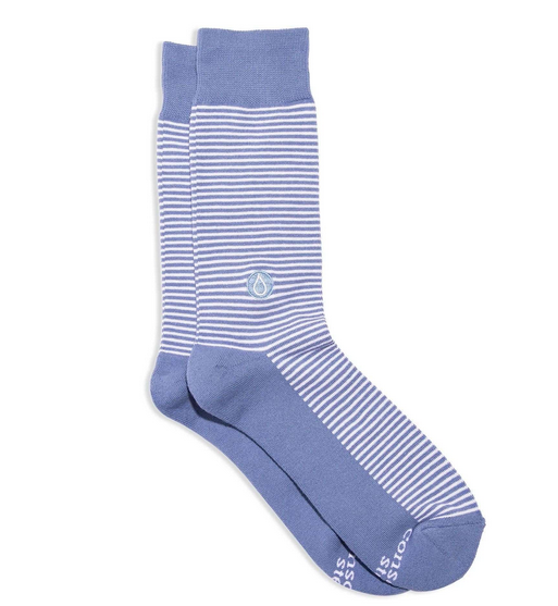Socks That Give Water, Medium