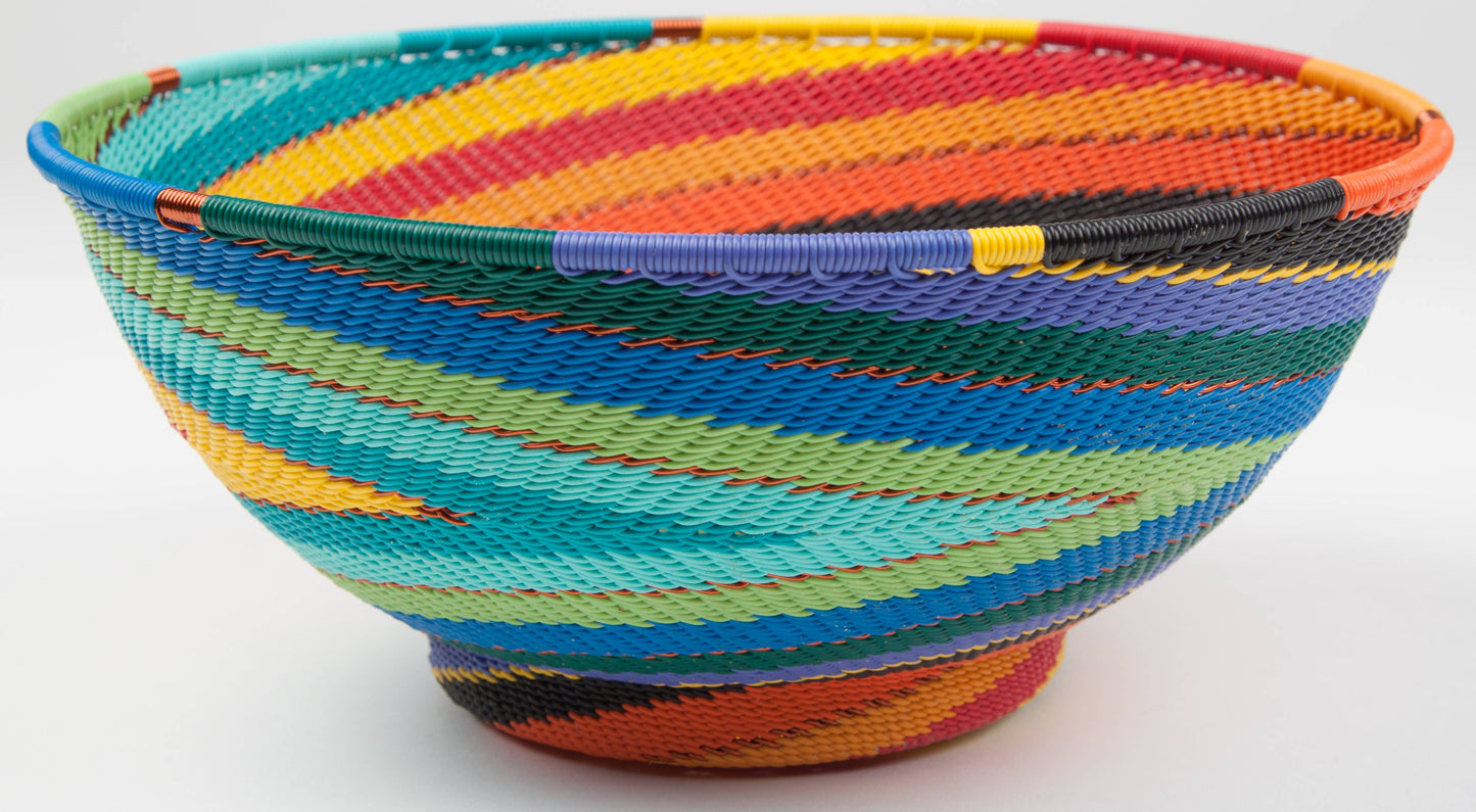 Large Round with Base Zulu Wire Basket, Assorted Colors