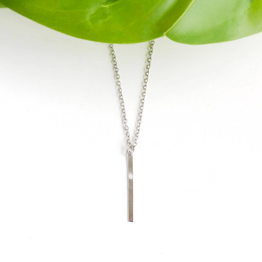 Dangling Bar Pendant Necklace