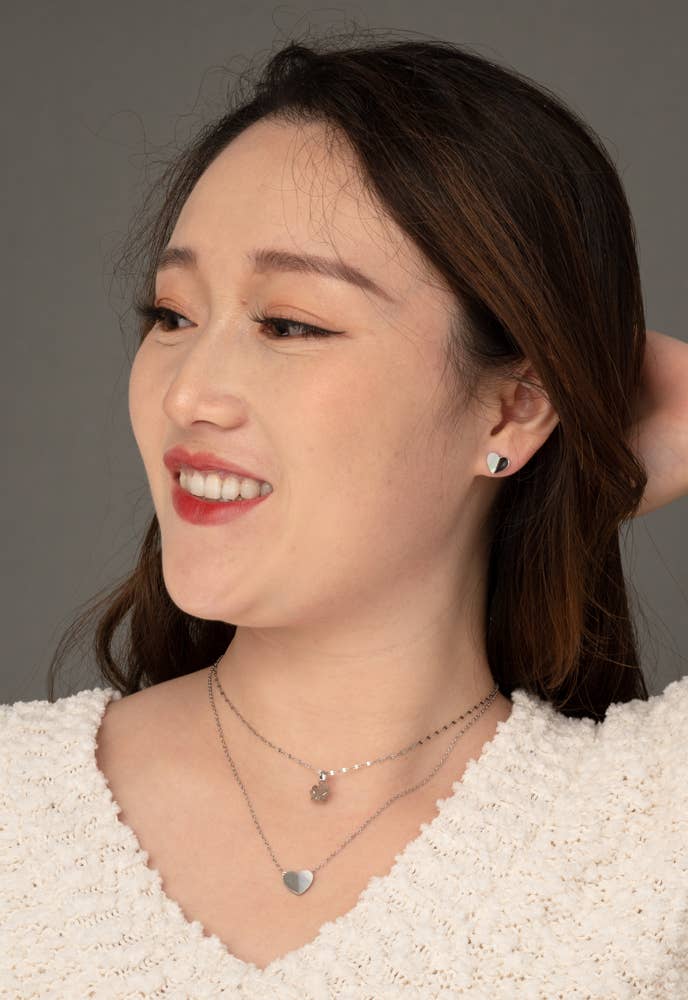 "Give Hope" Earrings in Silver and Mother of Pearl