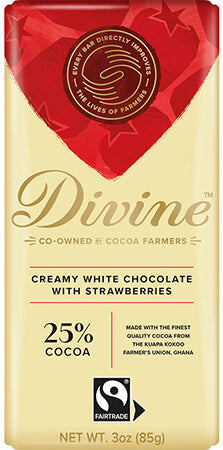 Chocolate Divine White w/Strawberries 3OZ