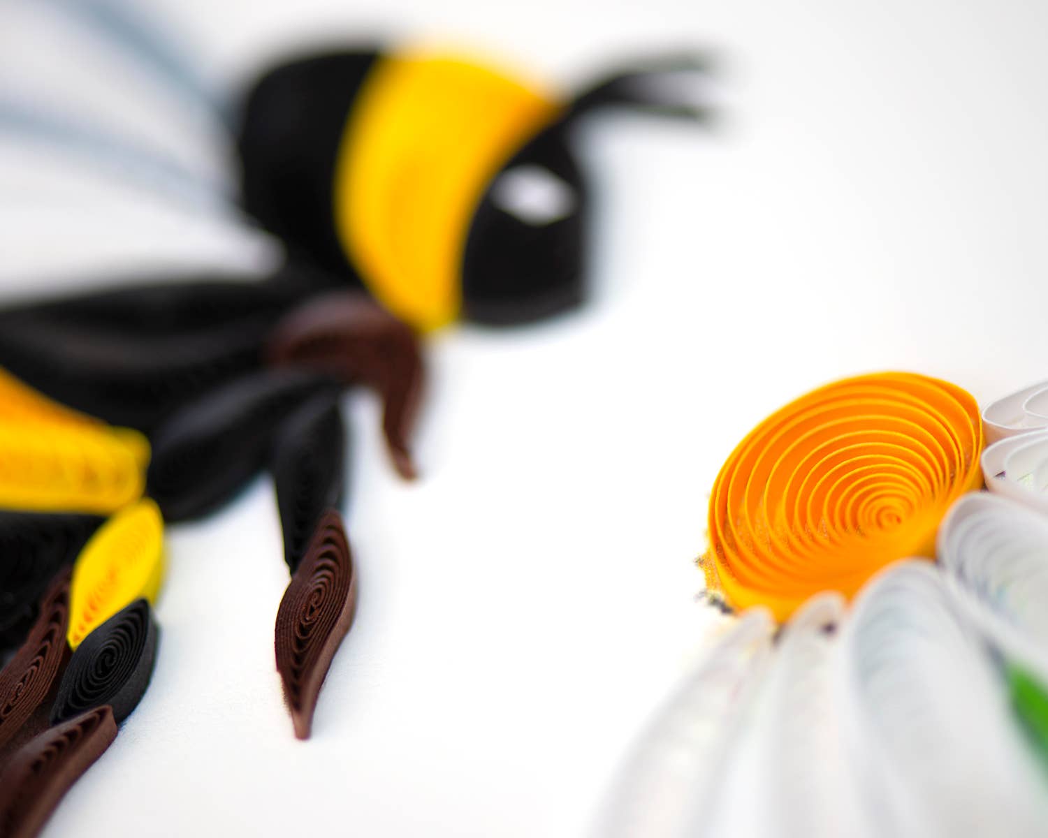 Quilled Greeting Card, "Bumble Bee"